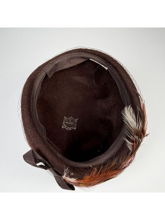 Vintage Melosoie Brown Feathered Felt Pillbox Hat Netting Bow Accent main image 5